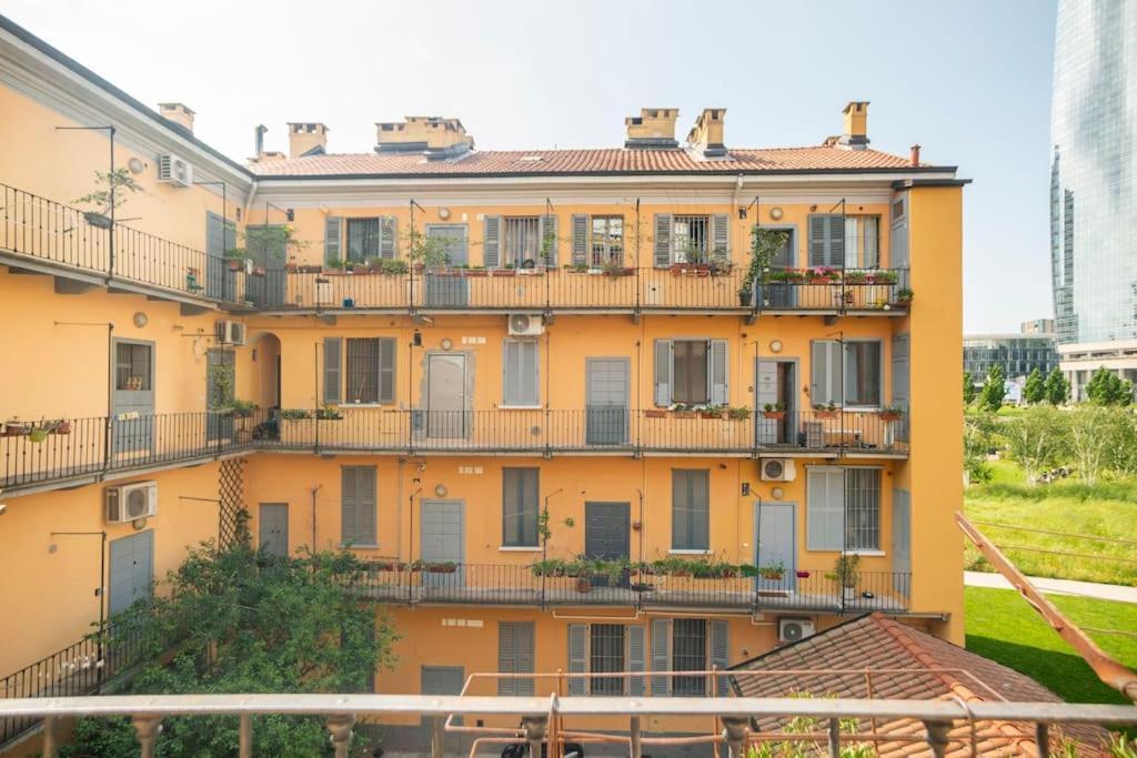 Free Wi-Fi - A/C - Vertical Tower - Garibaldi Milan Luaran gambar